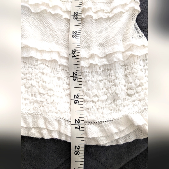 Decorated Originals Women's Blouse - Picture 6 of 7